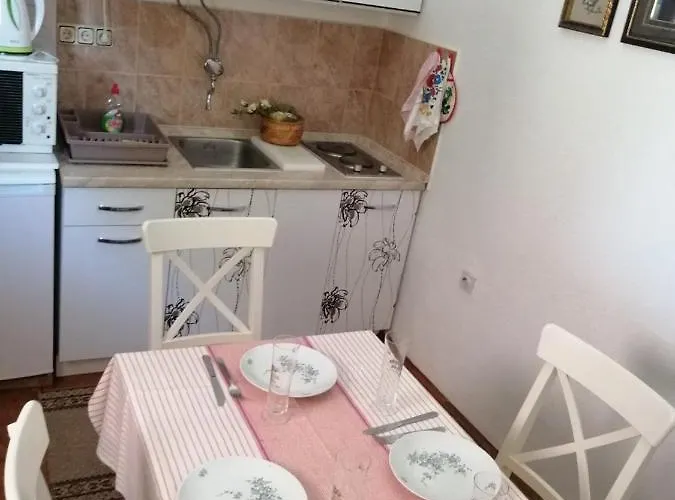 Mira * Baška