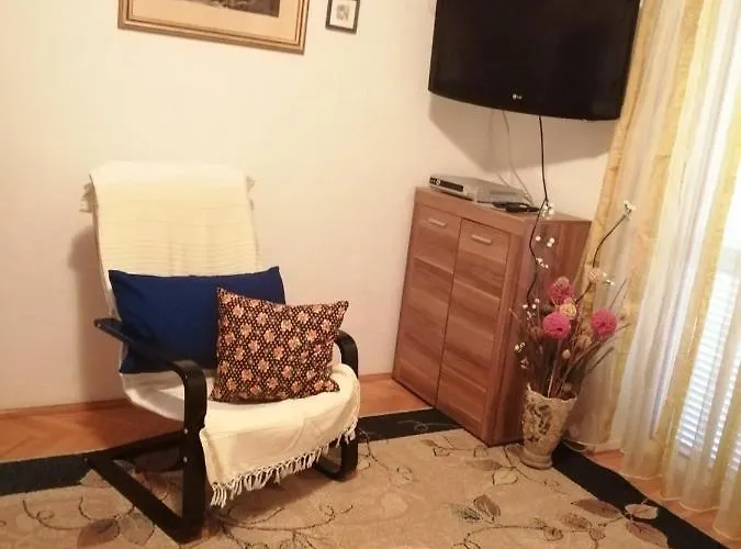 Mira Baška