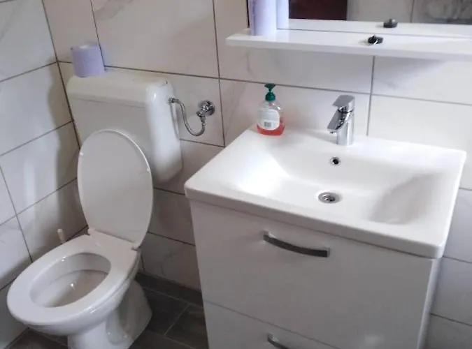 Mira Baška